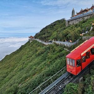 Vé tàu hỏa leo núi Đỗ Quyên chiều lên