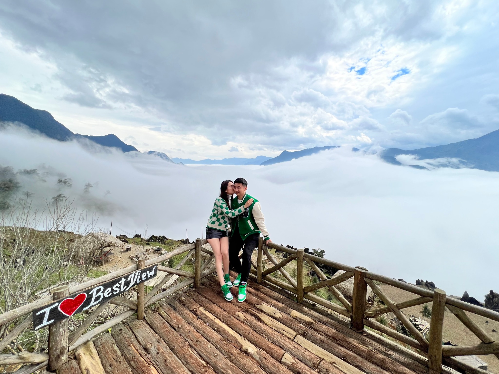 Best View Sapa - điểm check in sống ảo bậc nhật Sapa