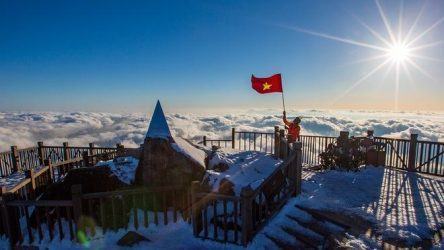 Lạnh dưới 0 độ C, đêm nay Fansipan có thể trắng băng tuyết